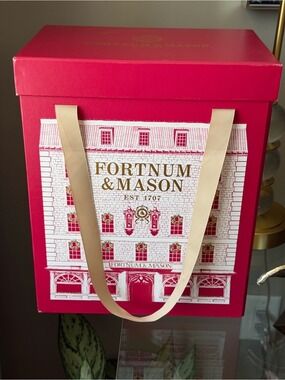 Fortnum & Mason Pink Gift Box with Cream Ribbon